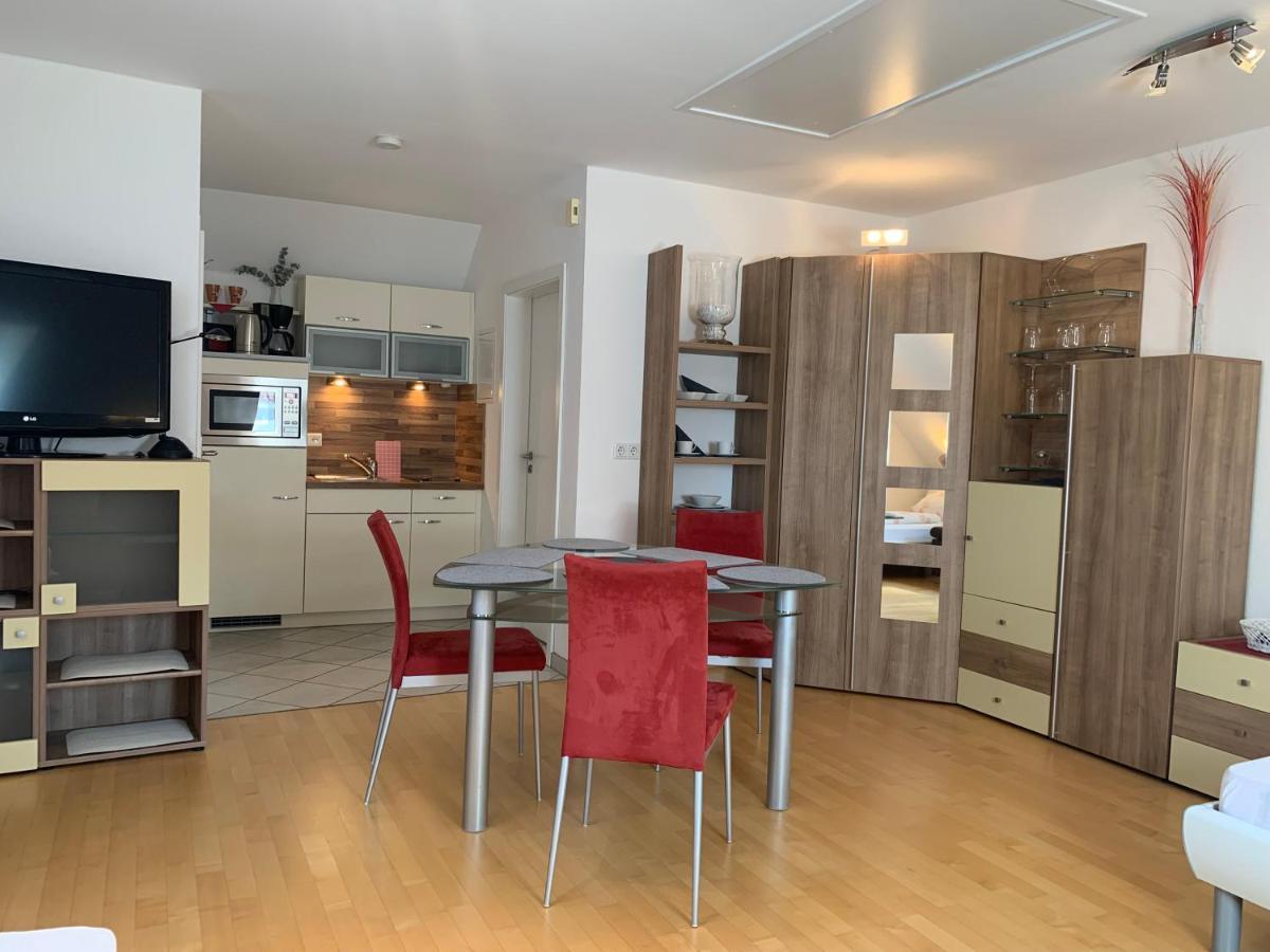 Ferienwohnung Schmitt 佩格尼茨河畔劳夫 外观 照片